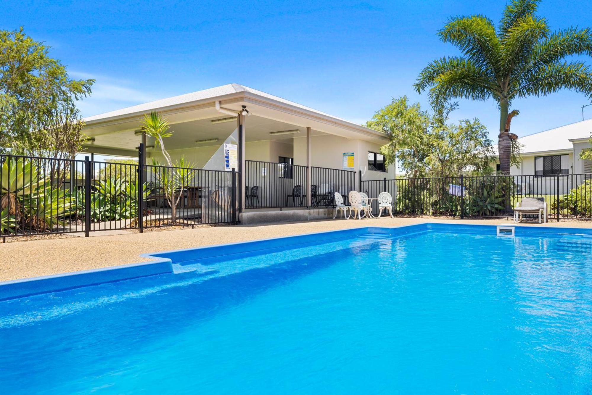 Casa Nostra Motel Rockhampton Exterior foto